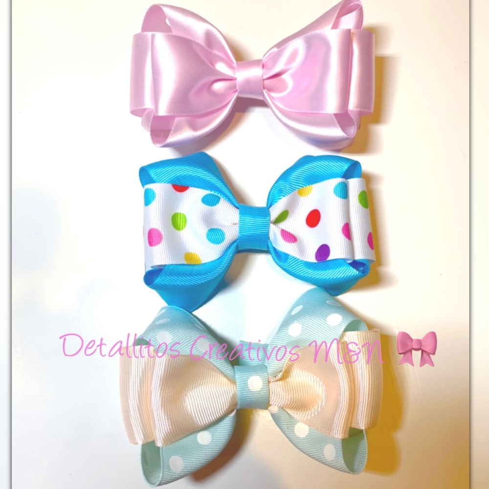 Set of three Bows